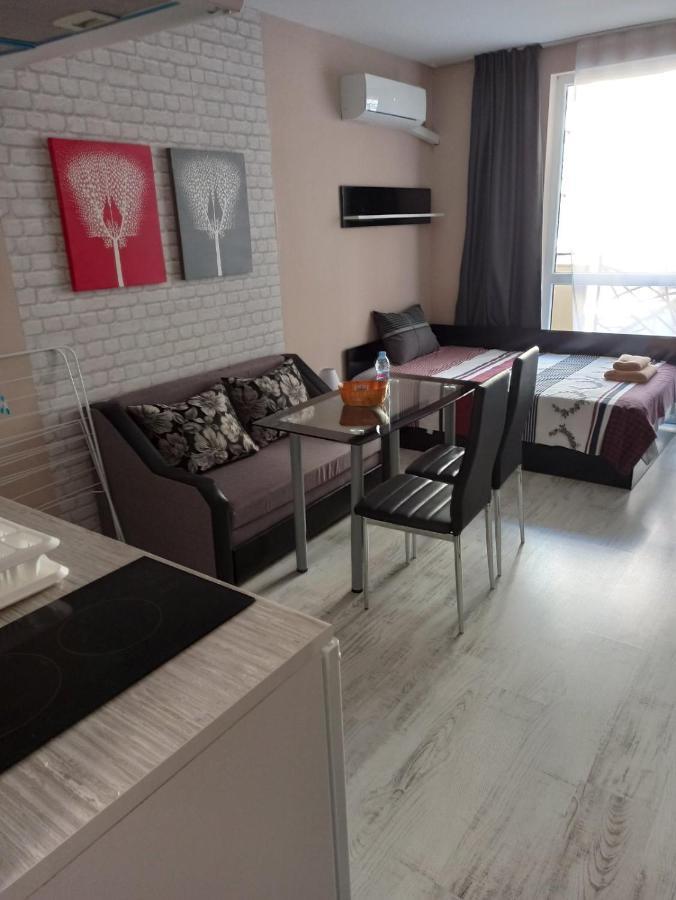 Medical University Apartments Plovdiv Bagian luar foto